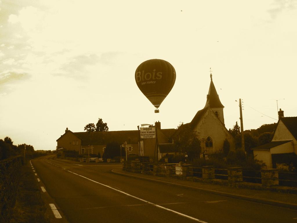 VeuvesLes Bords De Loire公寓 客房 照片